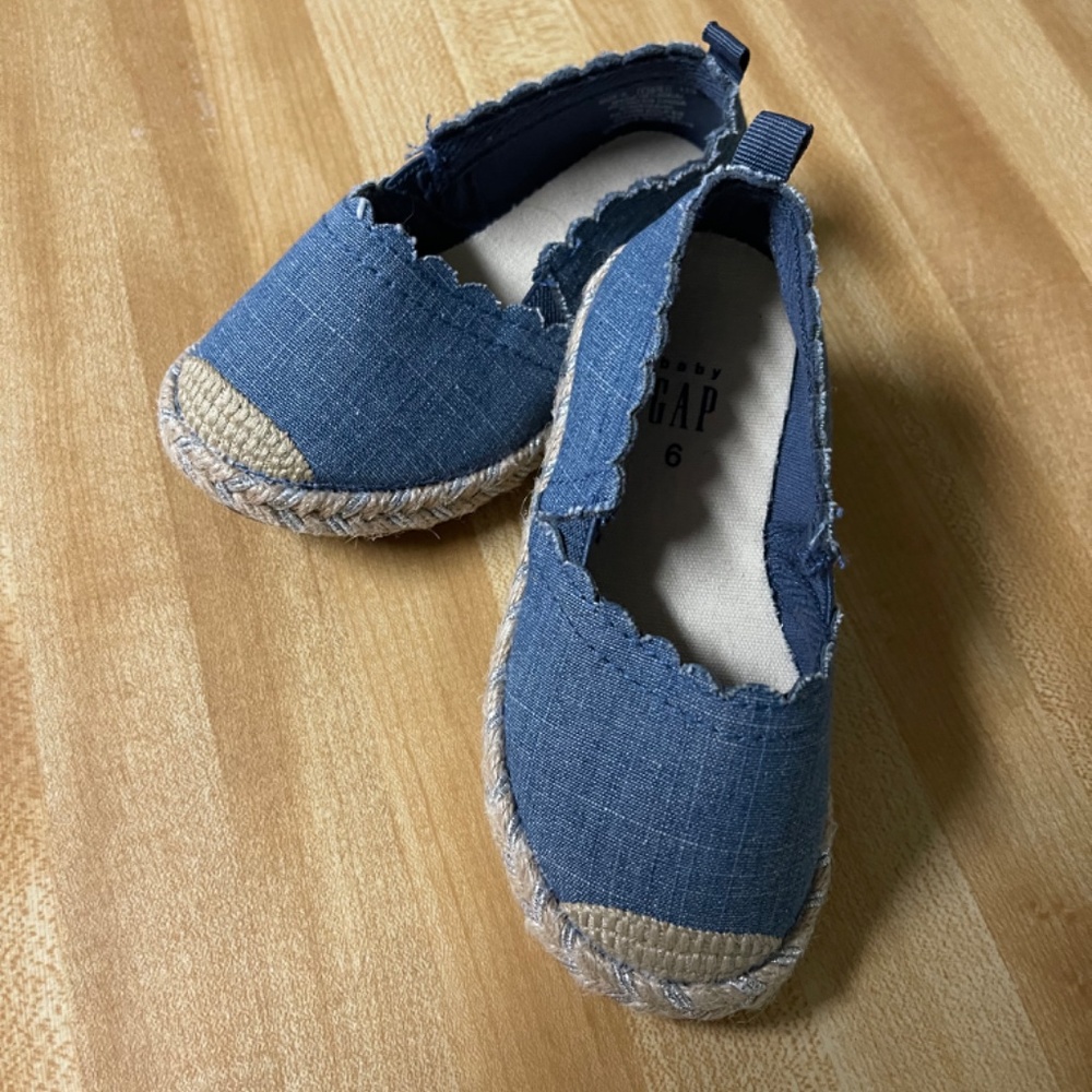 Baby GAP Espadrille Slip-On Shoes Toddler Size 6 - Picture 9 of 9